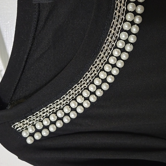 Simply Emma Elegant Black Dress with Silver Chain Pearl  Embellished Neckline 1X - Picture 3 of 7